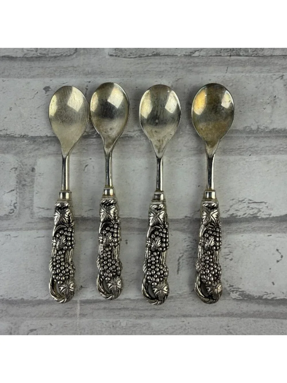 Godinger Demitasse/Espresso Jelly Spoons SILVERPLATE Grape & Vine Lot of 4